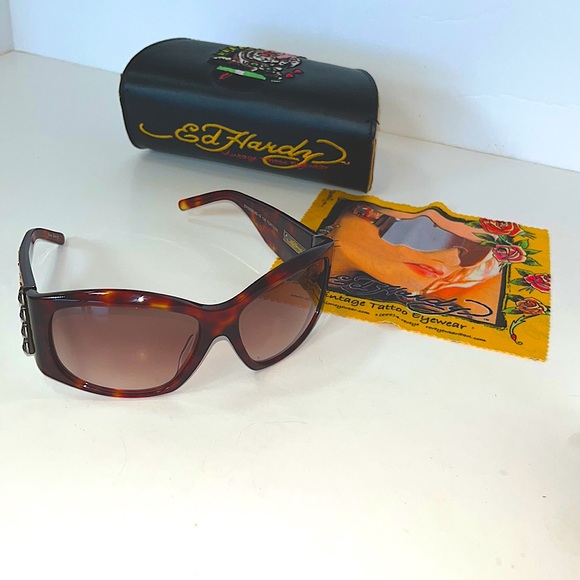 Vintage Ed HardyTattoo,True Love/Bulldog, SwarovskiCrystal & Tortoise Sunglasses - Picture 10 of 12